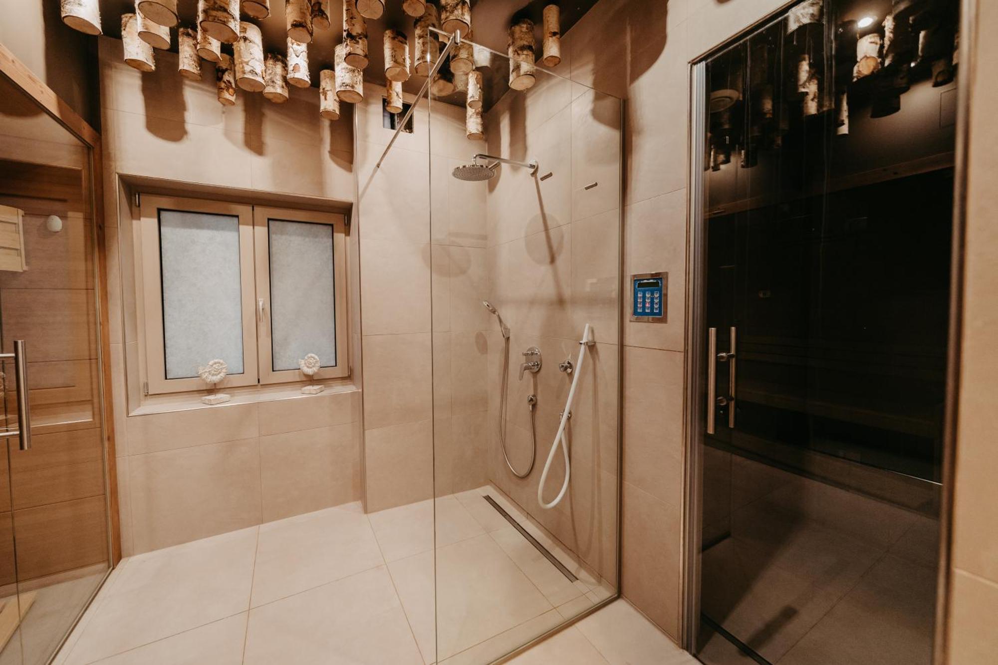 Hideaway An Der Weinstrasse - Pool & Sauna - Apartments Anderlage Spielfeld Zewnętrze zdjęcie